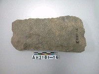 藏品(大型有腰打製石斧)的圖片